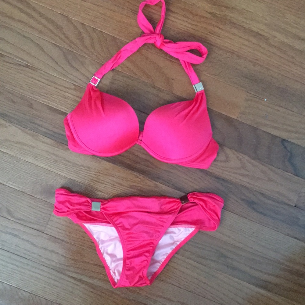 Victoria Secret Push Up Bikini Set!